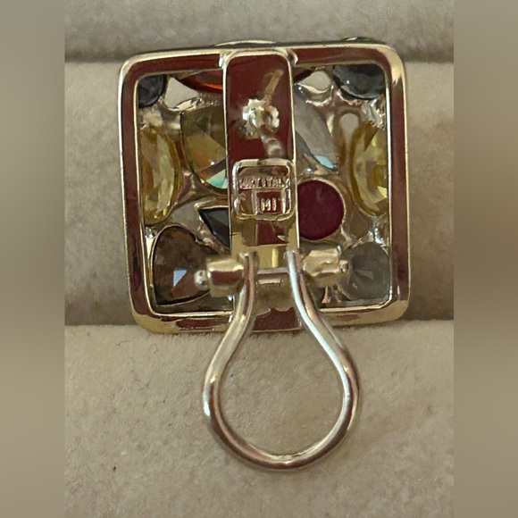 14kt Yellow Gold Earrings - Picture 4 of 5